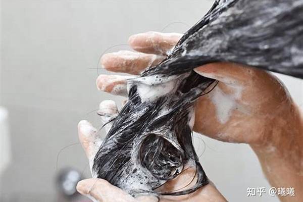 头发上的药水怎么洗掉，是直发药水，就是能